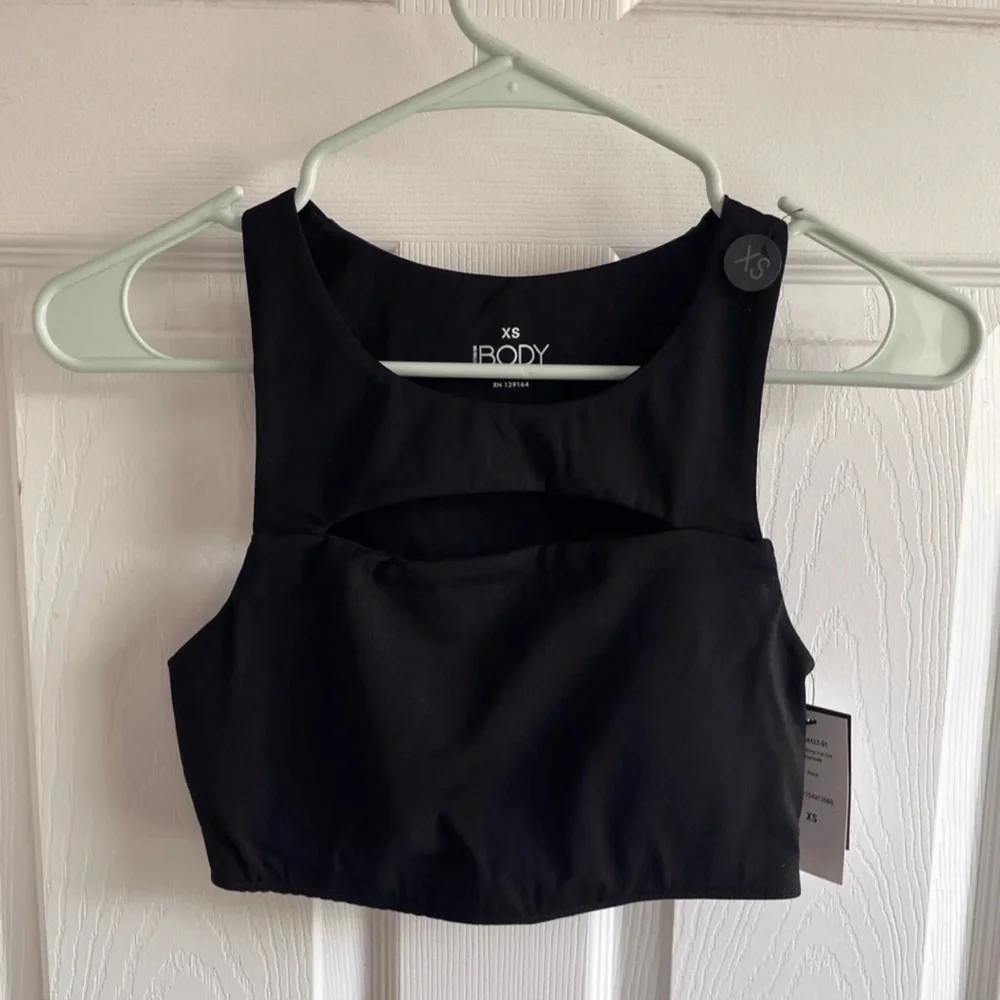 Cotton On Body Black Cut Out Crop Sports Bra - Picture 3 of 4